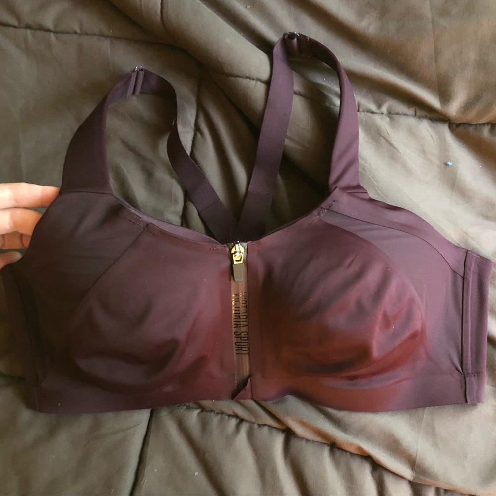 Victoria’s Secret Knockout Ultra Max Sports Bra